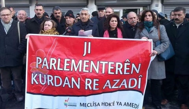 Tutuklu vekiller için HDK'den faks eylemi