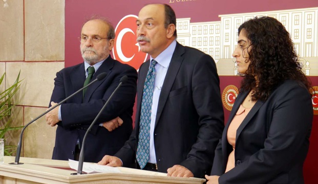 HDP'nin Rojava ziyaretine engel