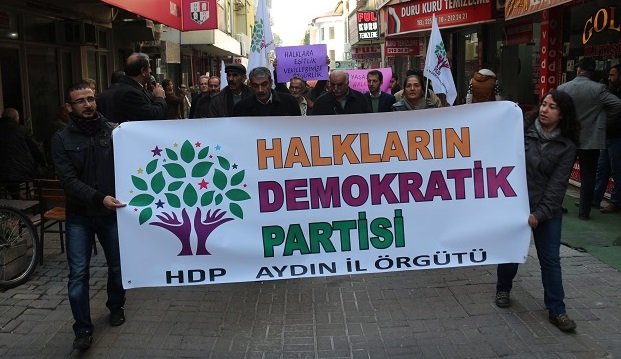 Aydın'da 'Yanlış karardan dönün' çağrısı