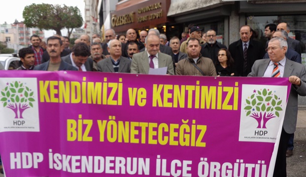 HDP İskenderun'daki merkezini açtı