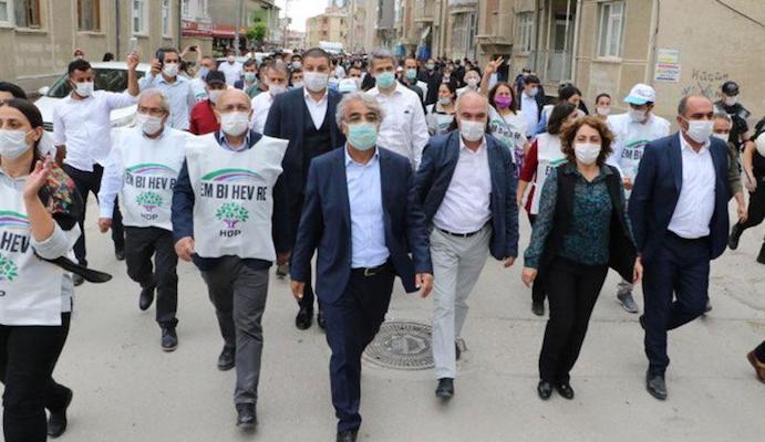 Demokrasi yürüyüşçülerinden mesaj var!