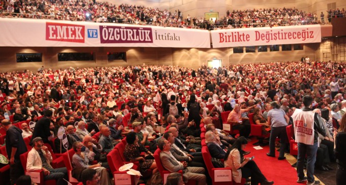 Emek ve Özgürlük İttifakı Seçimde Yüzde 20’ye Ulaşacak