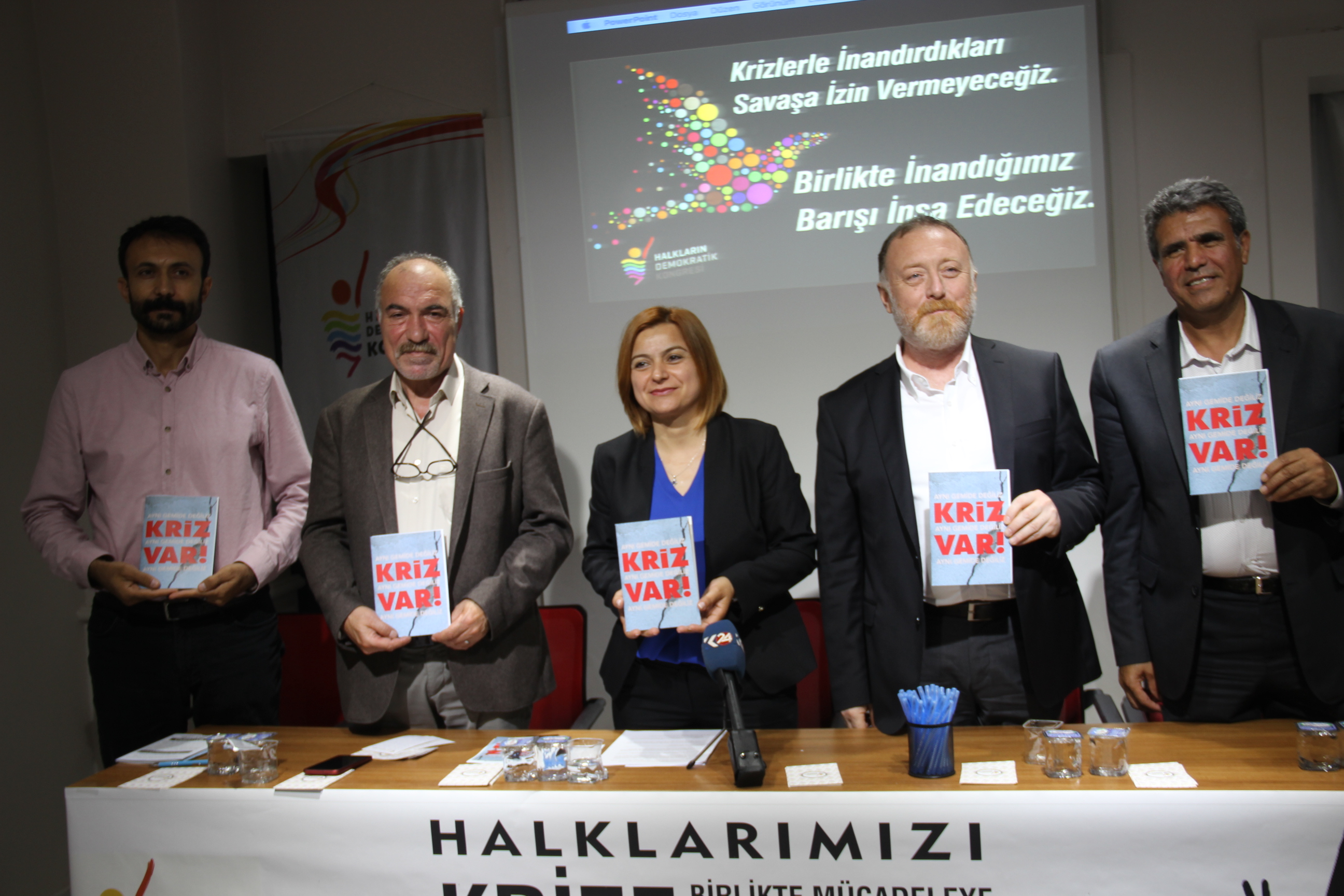 Kriz Var! Aynı Gemide Değiliz!