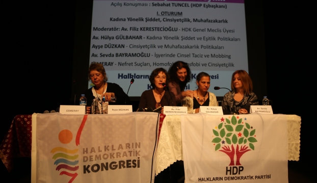 HDK Kadın Meclisi'nden "Cinsiyetçilik, Şiddet, Savaş ve Rojava Deneyimi" paneli
