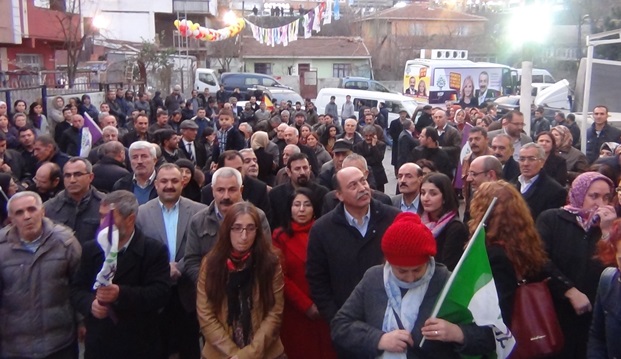 HDP'nin Eyüp İlçe binası açıldı