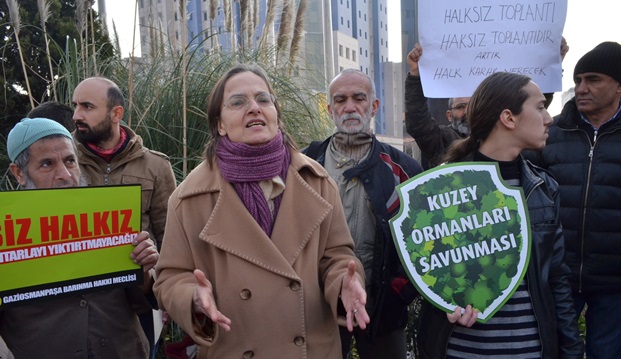 Kentsel Dönüşüm Kongresi'ne protesto